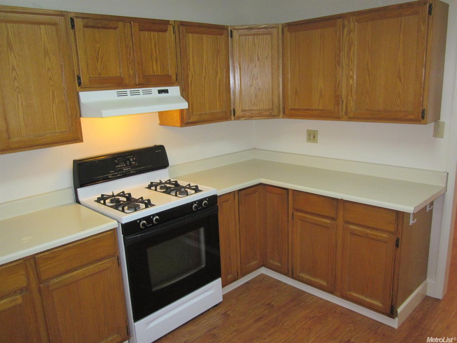 1013 Lombardy Dr, Modesto, CA 95351 photo 10