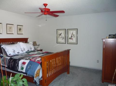 1500 Montclair Dr, Modesto, CA 95350 photo 9