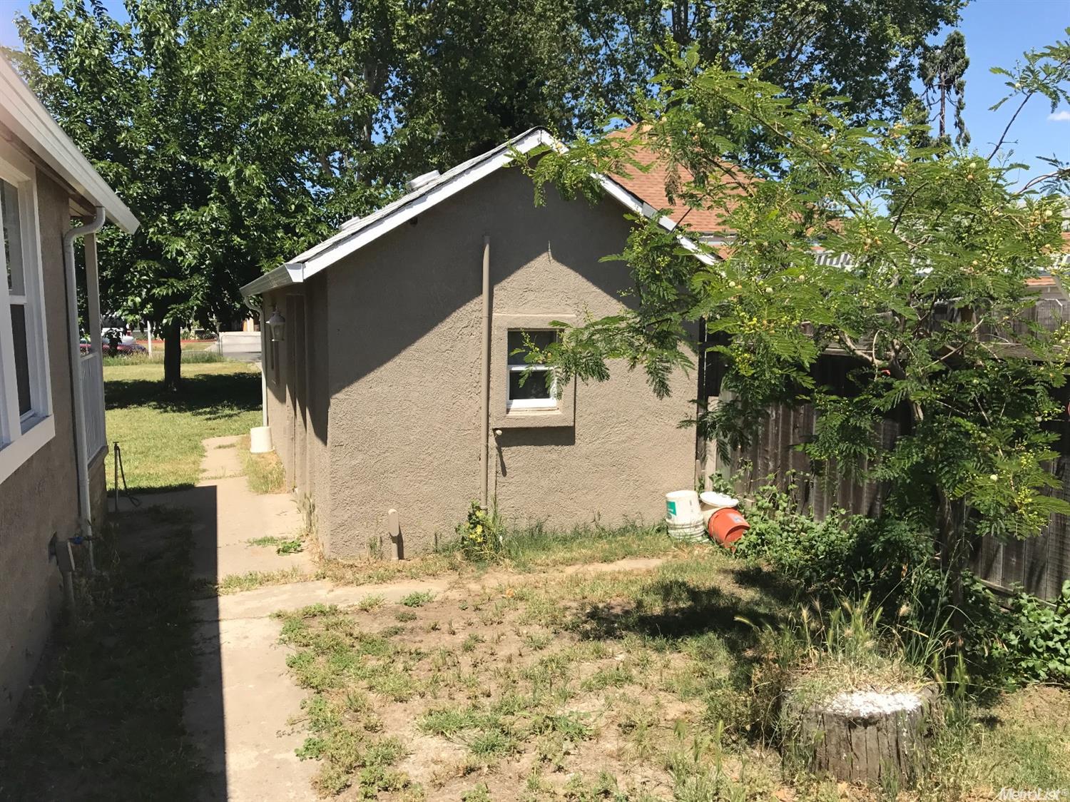 340 E Walnut St, Lodi, CA 95240 photo 7