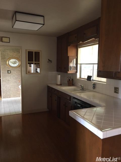 5700 Chenault Dr, Modesto, CA 95356 photo 5