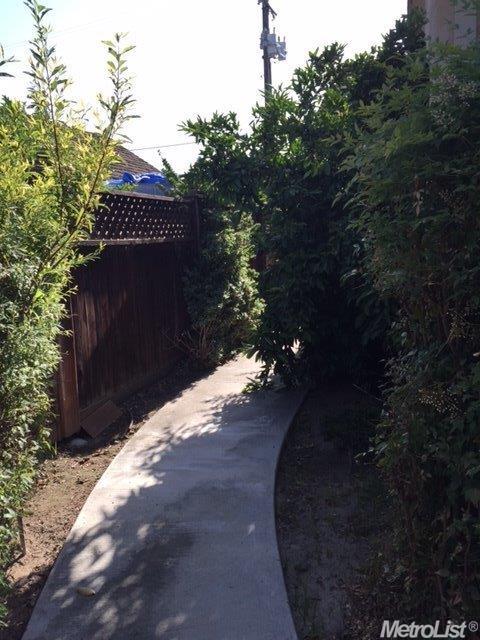 278 N Manley Rd, Ripon, CA 95366 photo 5