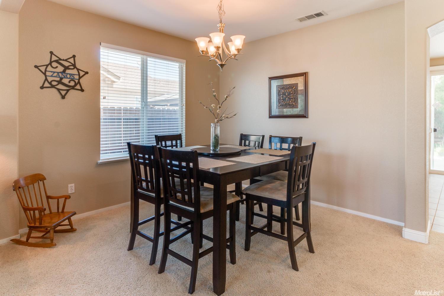 1388 Gianna Ln, Manteca, CA 95336 photo 9