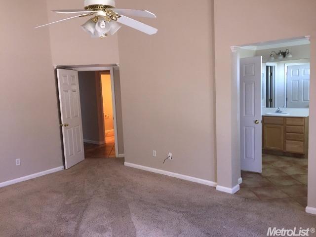 716 Roadrunner Dr, Patterson, CA 95363 photo 11