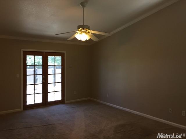 716 Roadrunner Dr, Patterson, CA 95363 photo 10