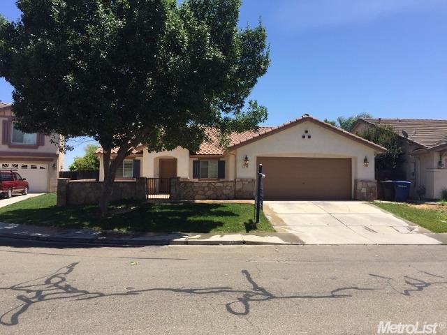 716 Roadrunner Dr, Patterson, CA 95363 photo 1