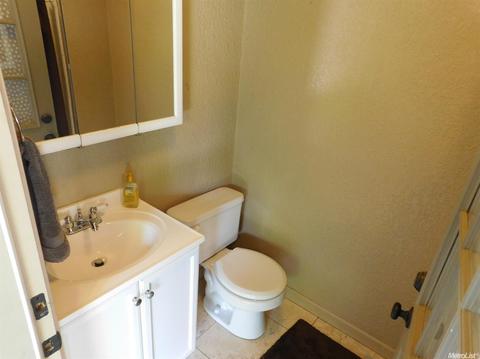 1122 Princeton Ave, Modesto, CA 95350 photo 28