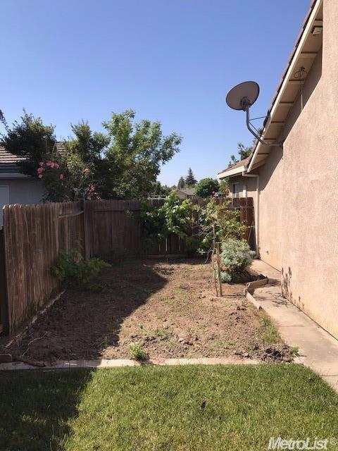 945 Cole Ave, Turlock, CA 95382 photo 13