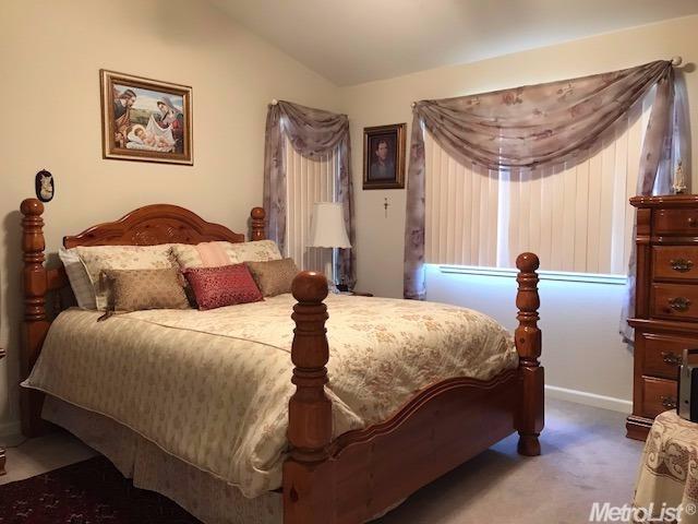 945 Cole Ave, Turlock, CA 95382 photo 11