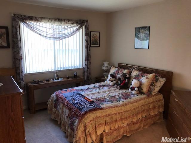 945 Cole Ave, Turlock, CA 95382 photo 8
