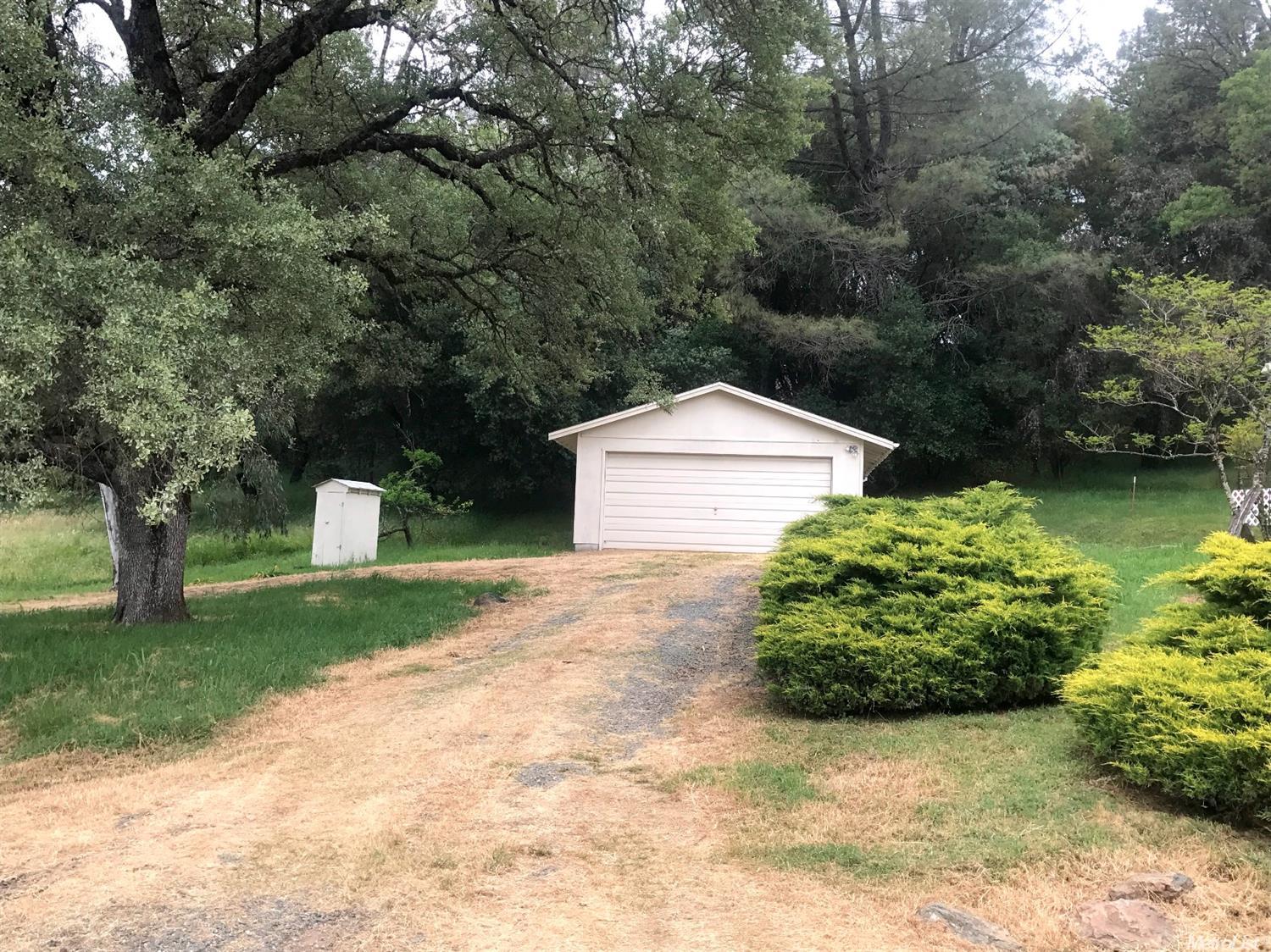 1190 Boole Rd, Applegate, CA 95703 photo 3