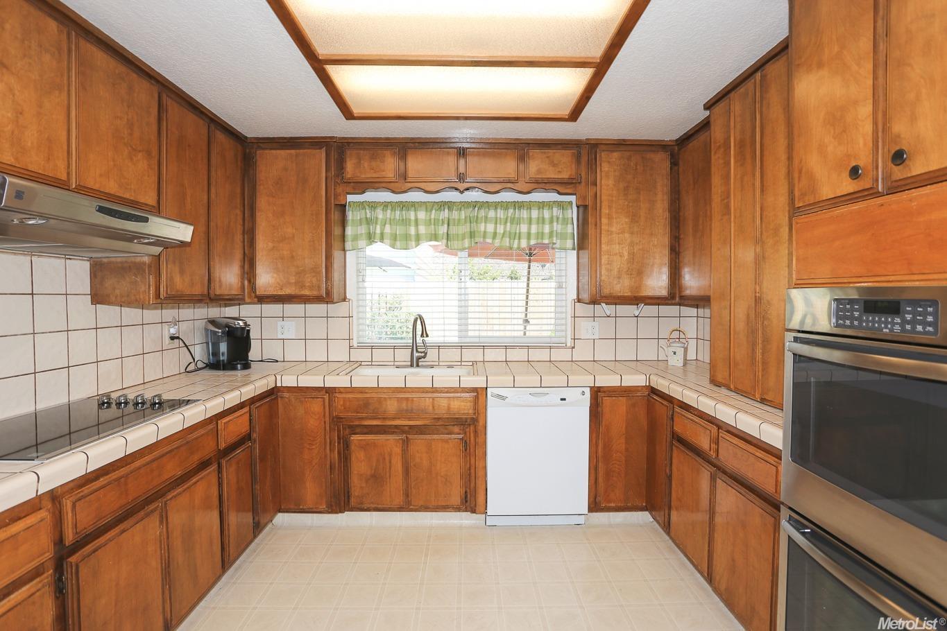 1308 Fruitridge Dr, Modesto, CA 95351 photo 7