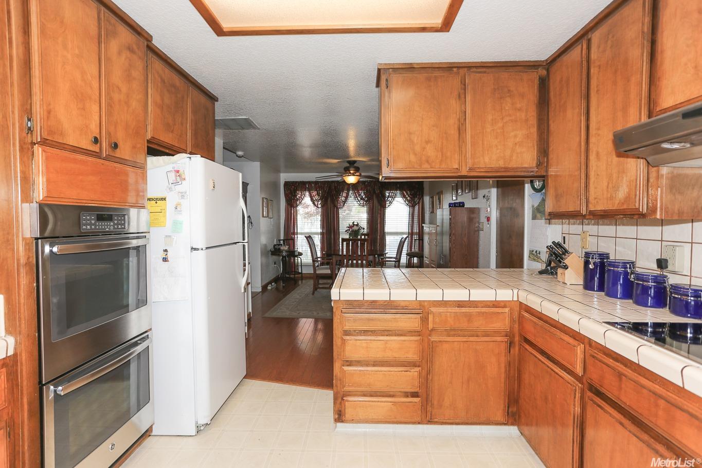 1308 Fruitridge Dr, Modesto, CA 95351 photo 8