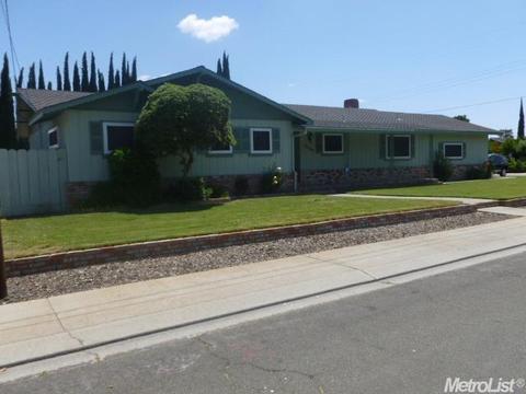 1820 Wallace Ave, Ceres, CA 95307 photo 1