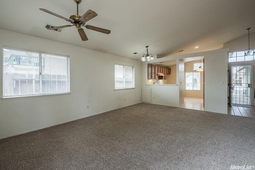 2216 Inglenook Dr, Modesto, CA 95358 photo 4