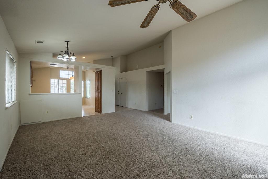 2216 Inglenook Dr, Modesto, CA 95358 photo 5