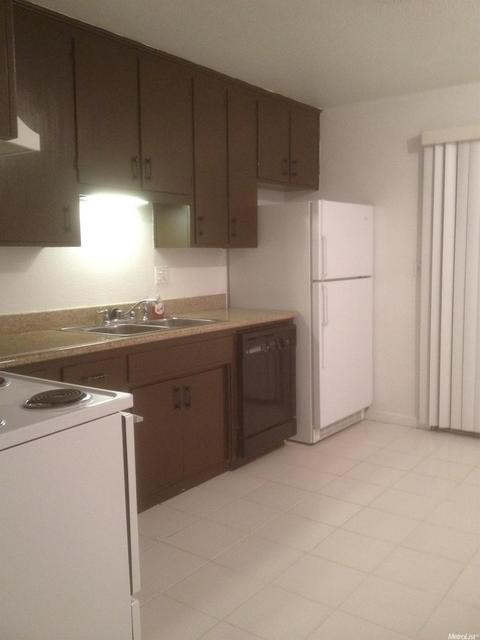 3128 Carver Rd, Modesto, CA 95350 photo 5