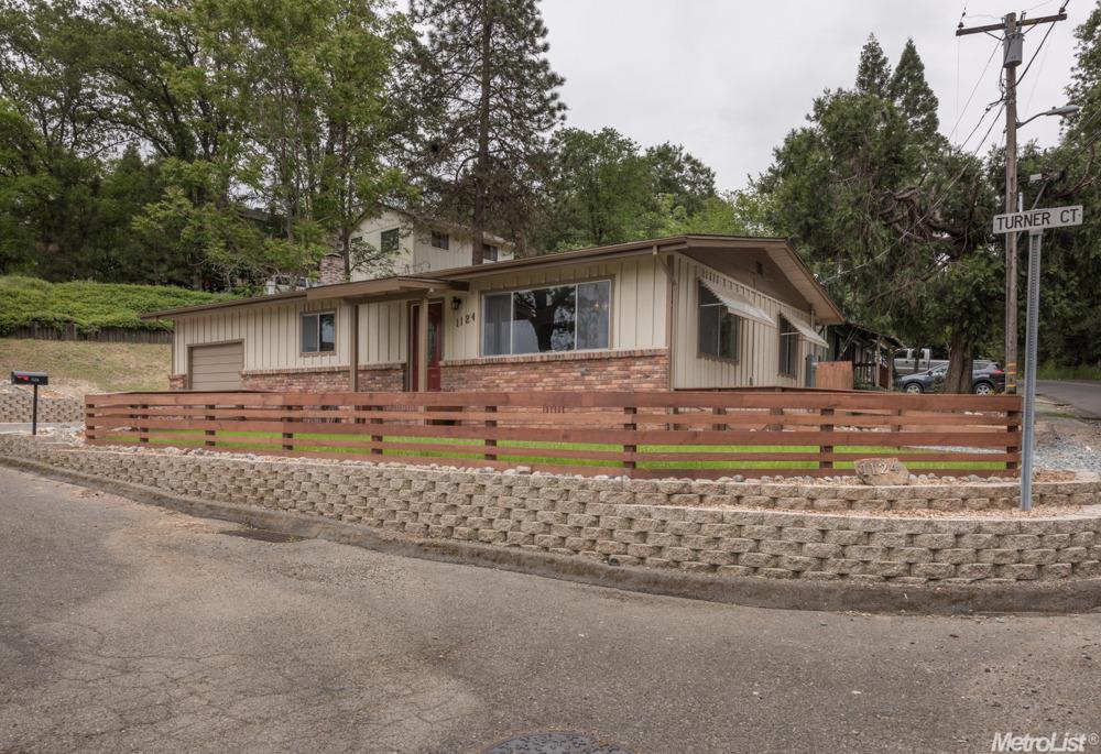 1124 Turner, Placerville, CA 95667 photo 3