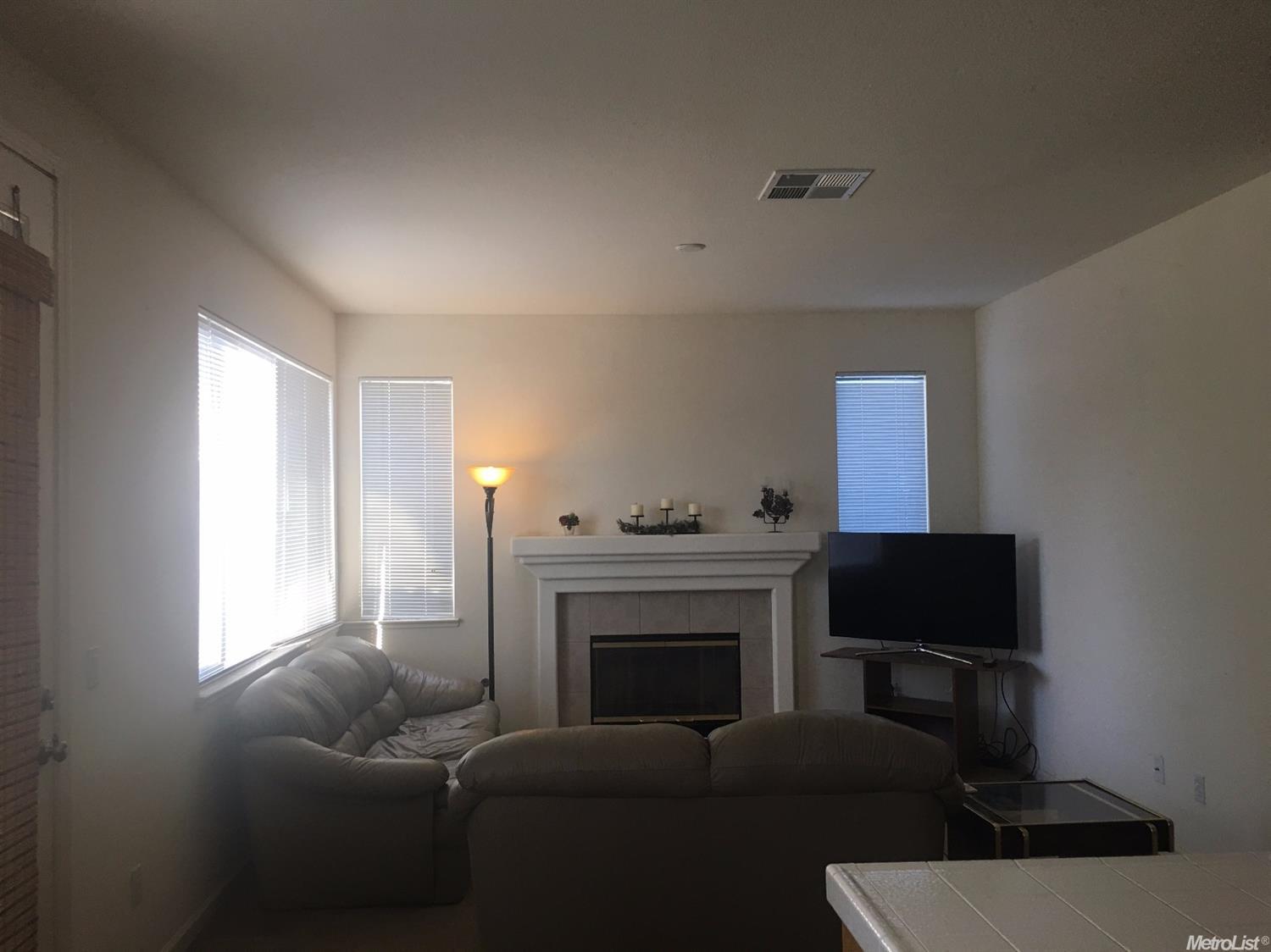 361 De Bord Dr, Tracy, CA 95376 photo 7