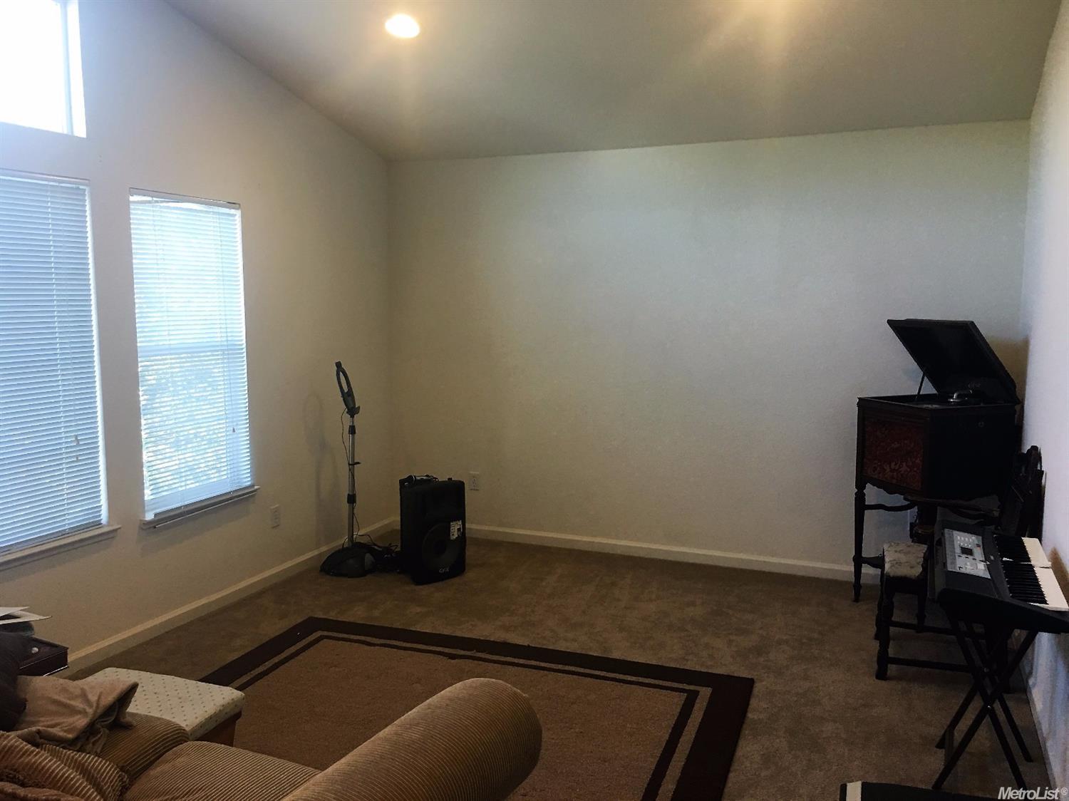 361 De Bord Dr, Tracy, CA 95376 photo 9