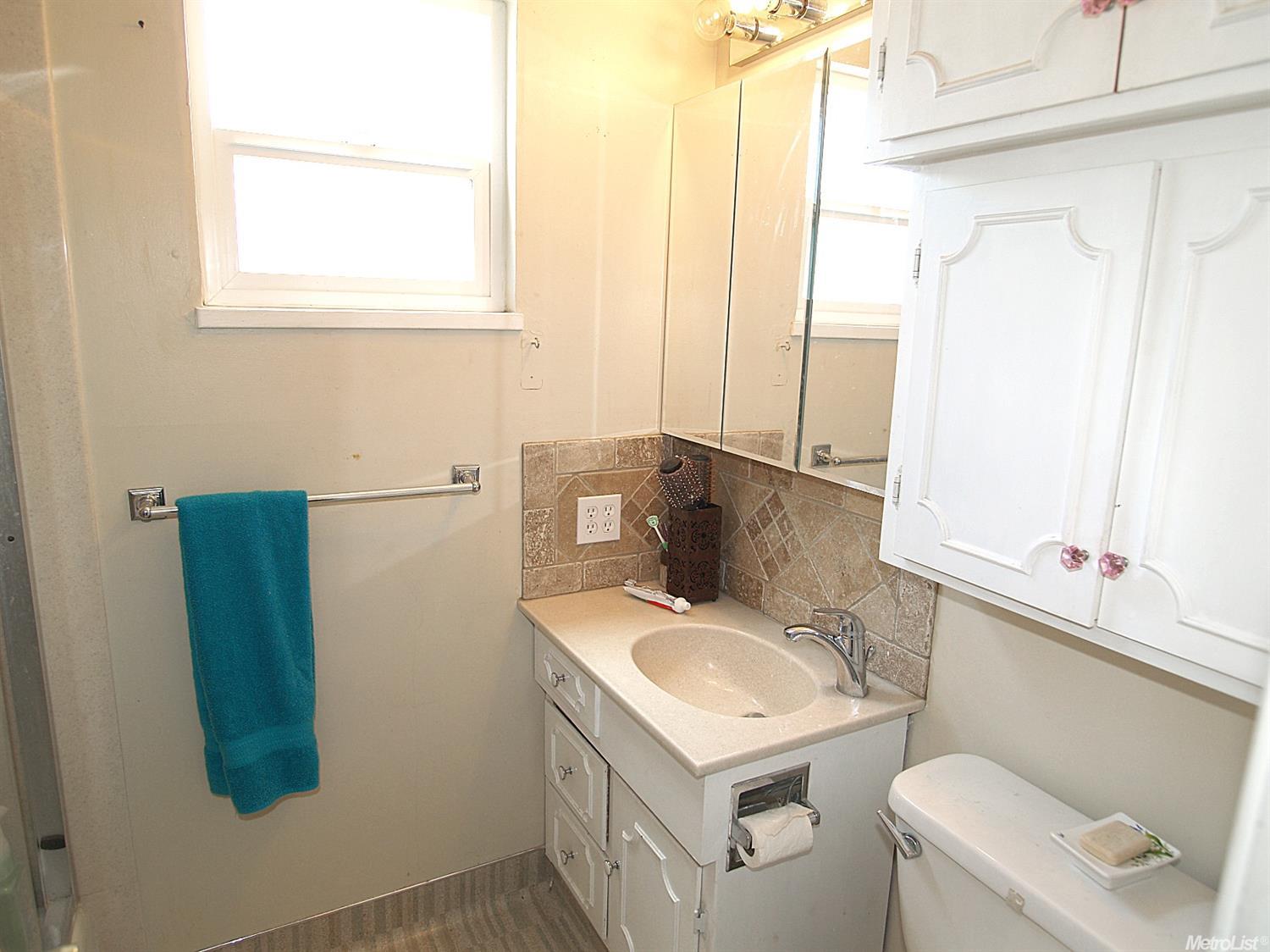 1332 Teresa St, Modesto, CA 95350 photo 18
