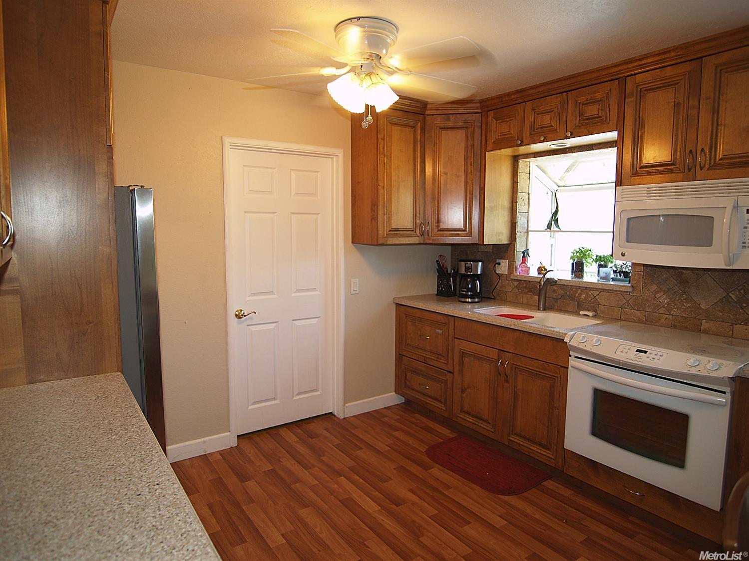 1332 Teresa St, Modesto, CA 95350 photo 9