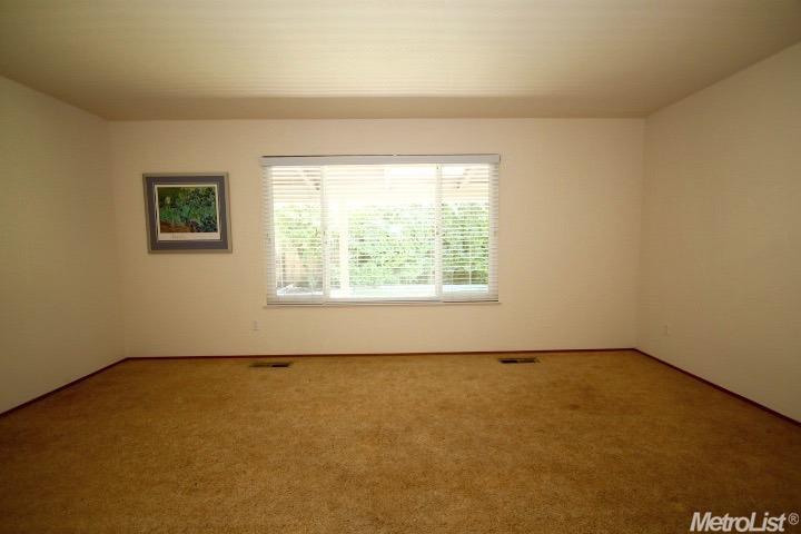 1612 Jacquelyn Way, Modesto, CA 95355 photo 6