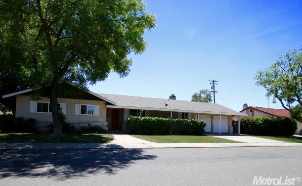 1612 Jacquelyn Way, Modesto, CA 95355 photo 4