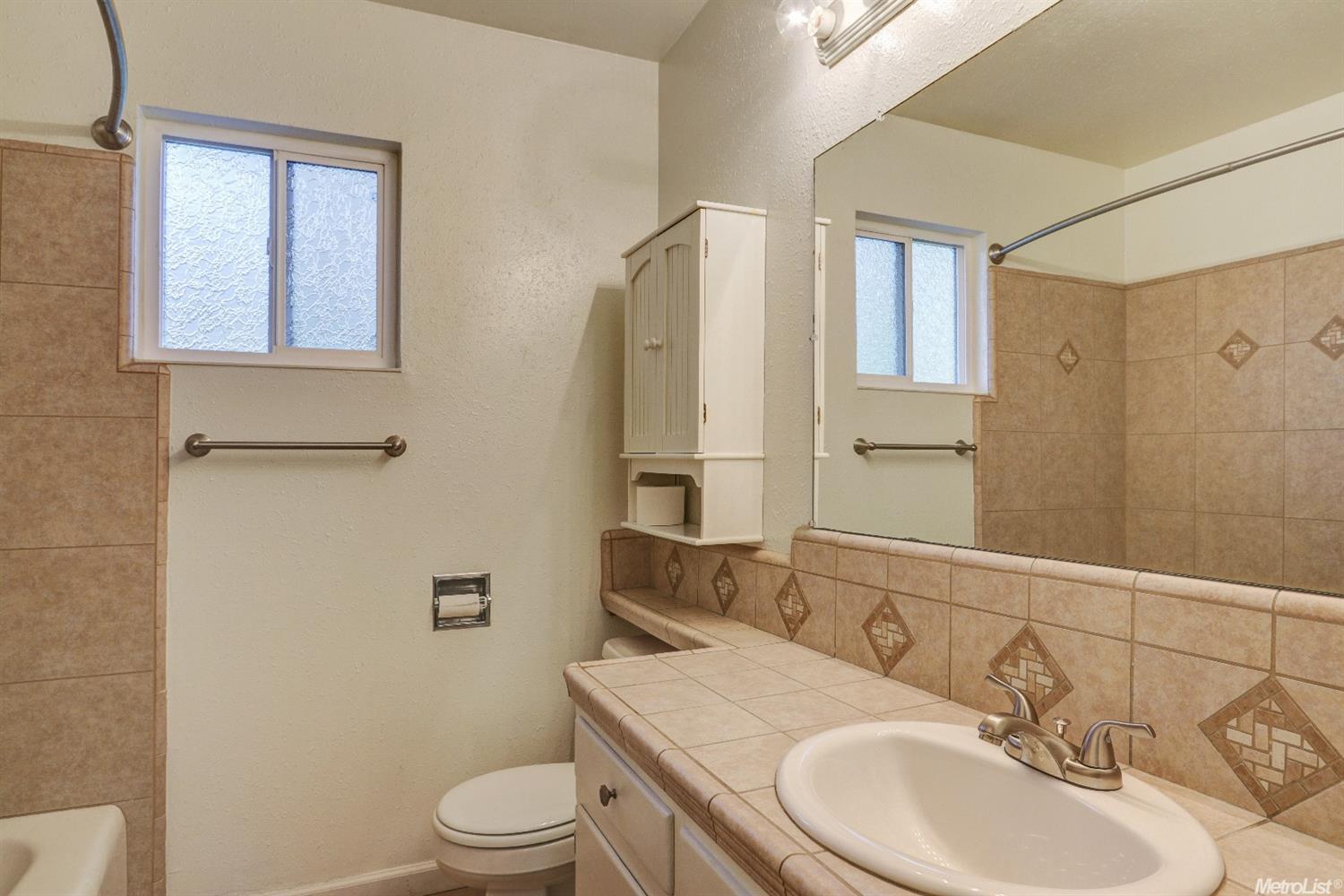 512 Ryan Ave, Modesto, CA 95350 photo 19