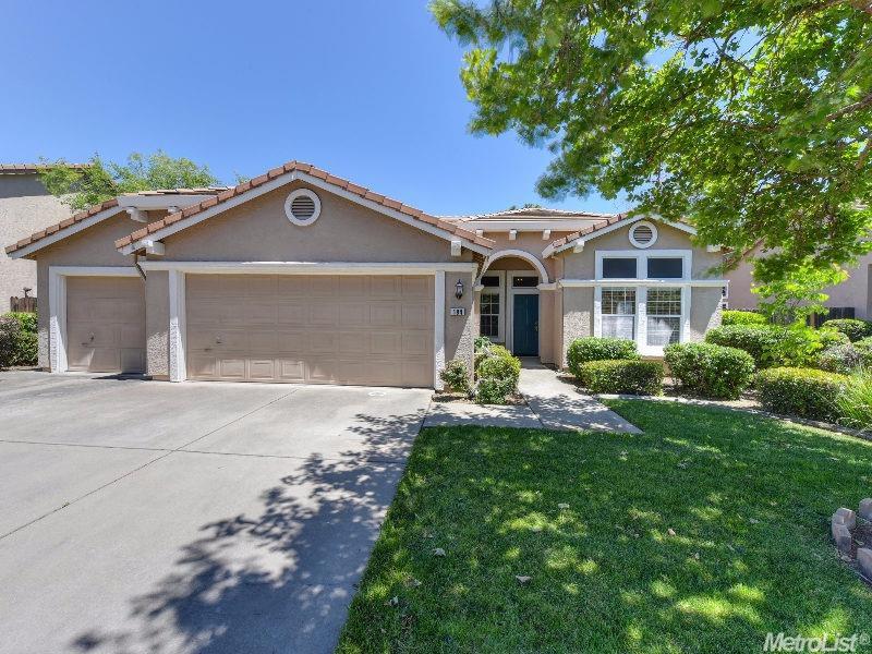 184 Singer Ln, Folsom, CA 95630 photo 1