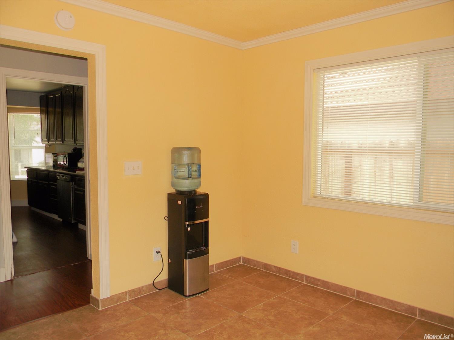 126 W 20th St, Tracy, CA 95376 photo 16