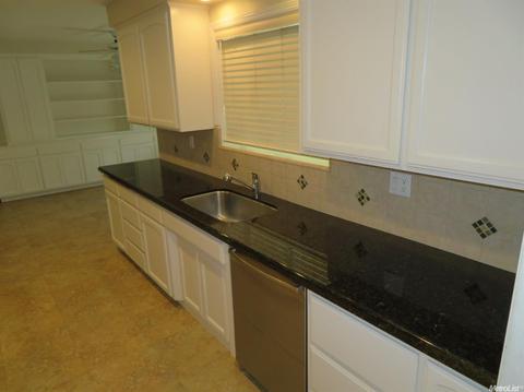 2100 Claremont Rd, Carmichael, CA 95608 photo 6