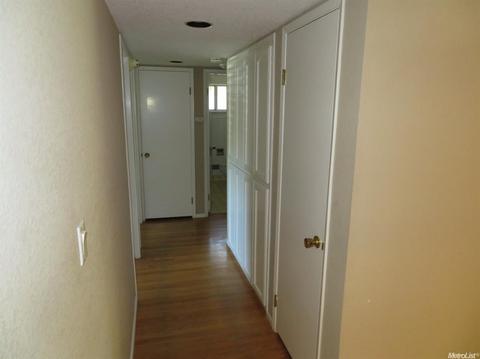 2100 Claremont Rd, Carmichael, CA 95608 photo 22