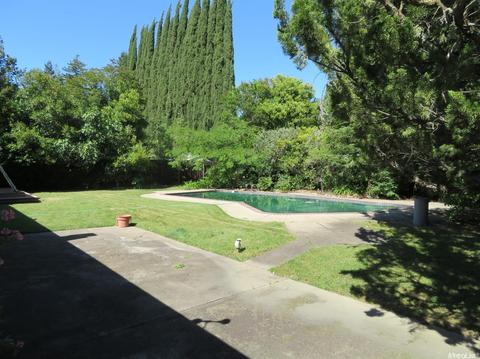 2100 Claremont Rd, Carmichael, CA 95608 photo 3