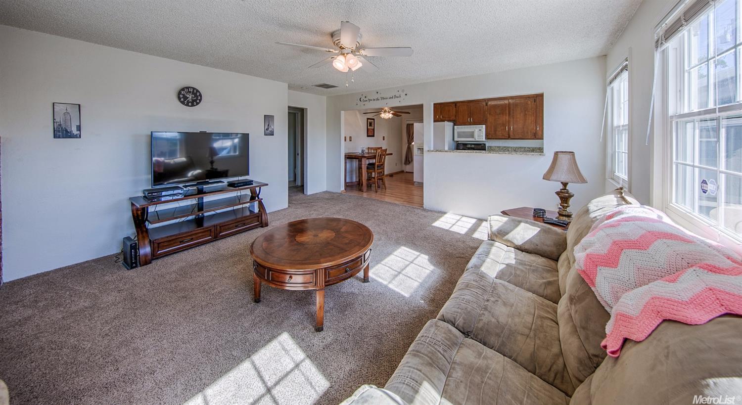 853 Marion St, Manteca, CA 95337 photo 8