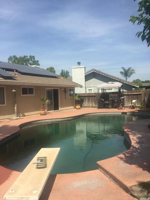 305 Allison Ct, Escalon, CA 95320 photo 14