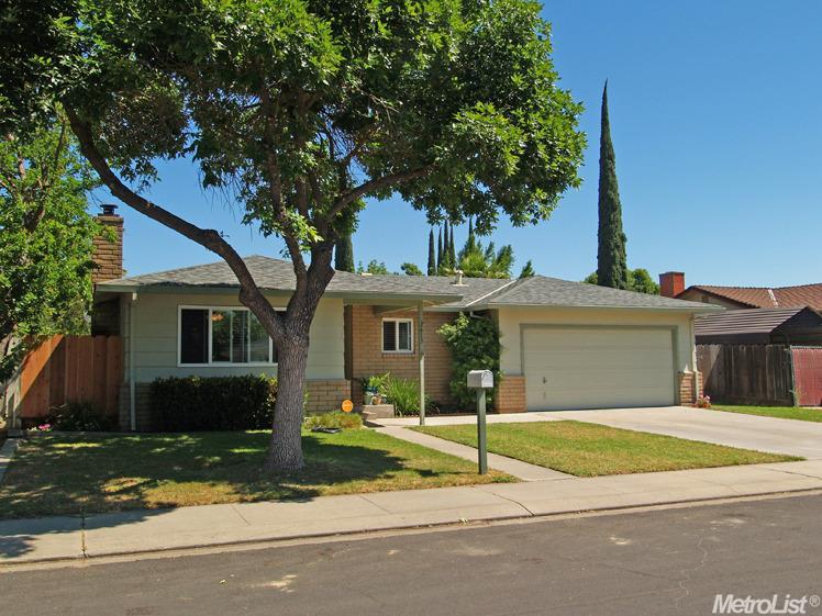 2613 Verano Ave, Modesto, CA 95355 photo 2