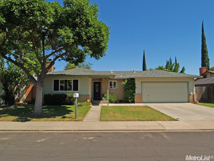 2613 Verano Ave, Modesto, CA 95355 photo 1