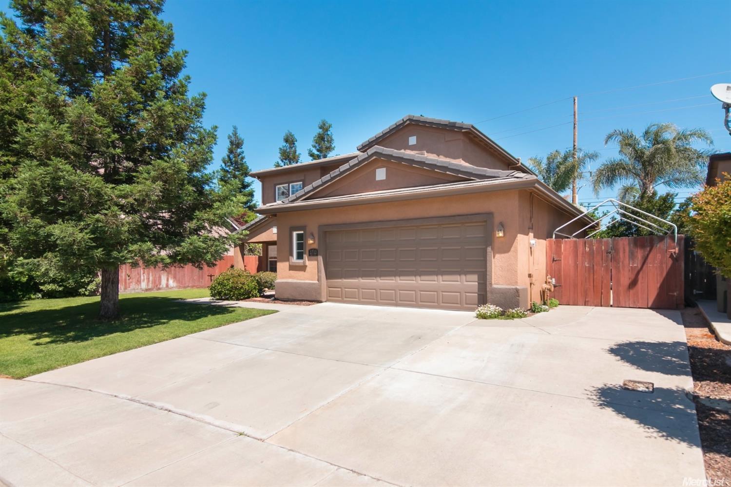 3713 Chant Ct, Modesto, CA 95355 photo 2