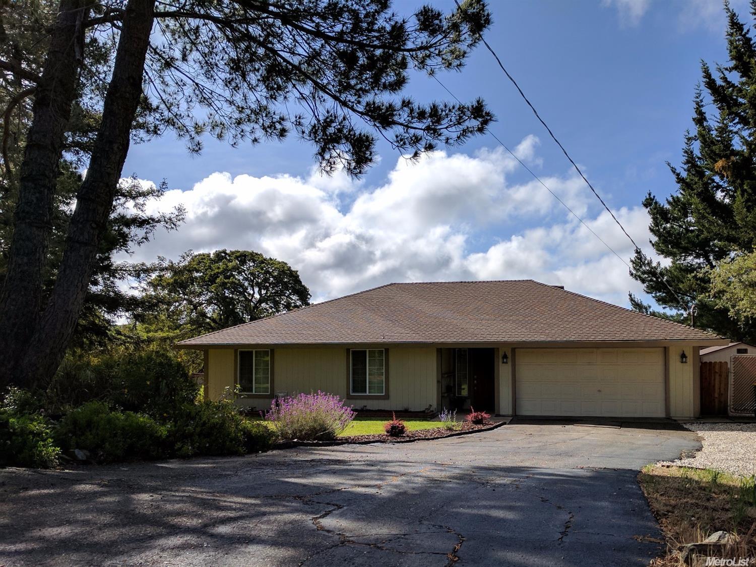 1528 Trading Post Ct, Cool, CA 95614 photo 2