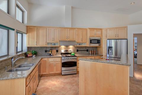 800 Falcon Ave, Davis, CA 95616 photo 12
