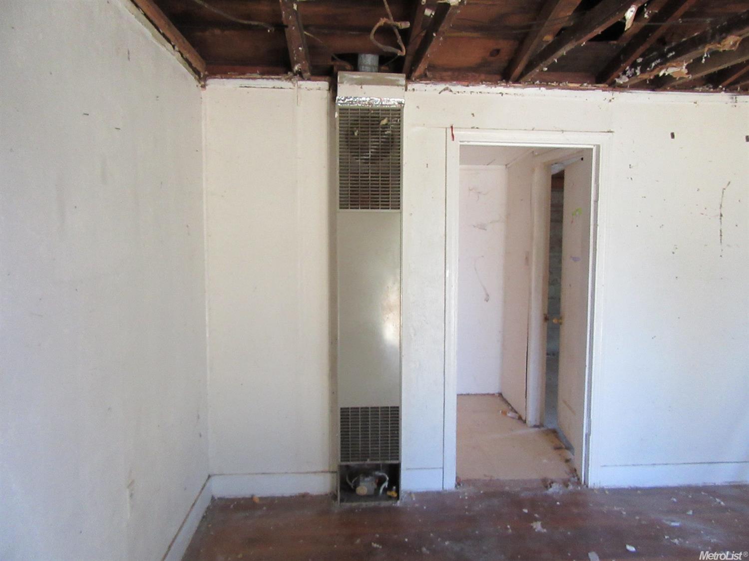 3460 E Collier Rd, Acampo, CA 95220 photo 5