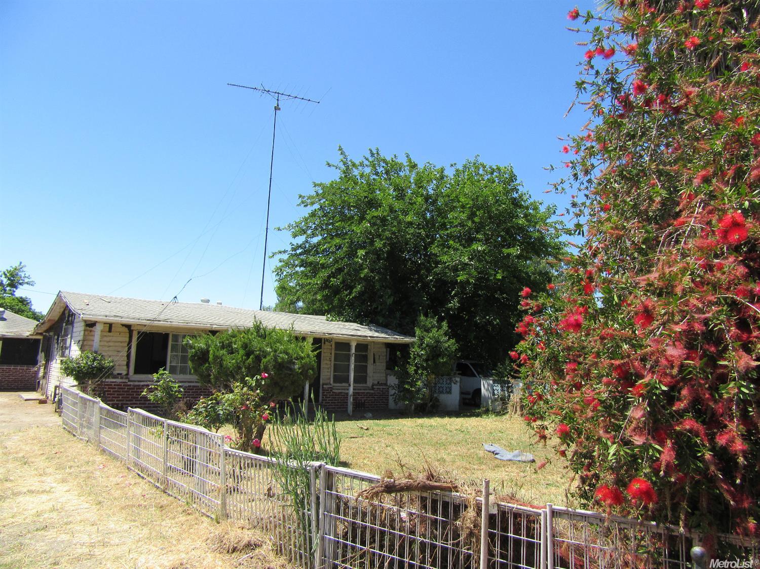 3460 E Collier Rd, Acampo, CA 95220 photo 2