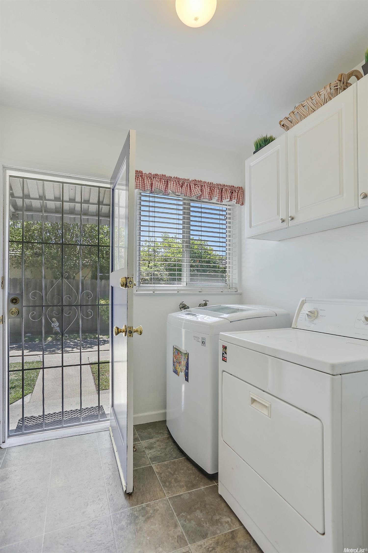 7 N Sunset Dr, Lodi, CA 95240 photo 15