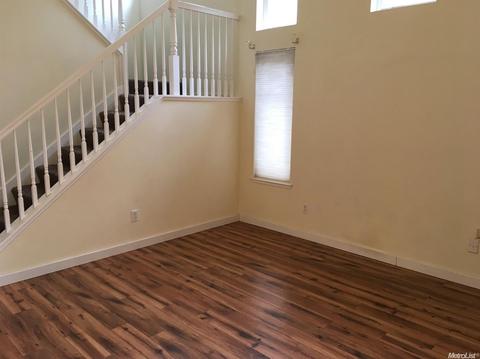 35 Lavender Ct, Tracy, CA 95376 photo 3