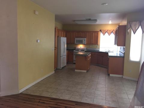 35 Lavender Ct, Tracy, CA 95376 photo 5