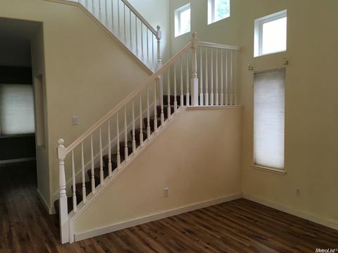 35 Lavender Ct, Tracy, CA 95376 photo 4