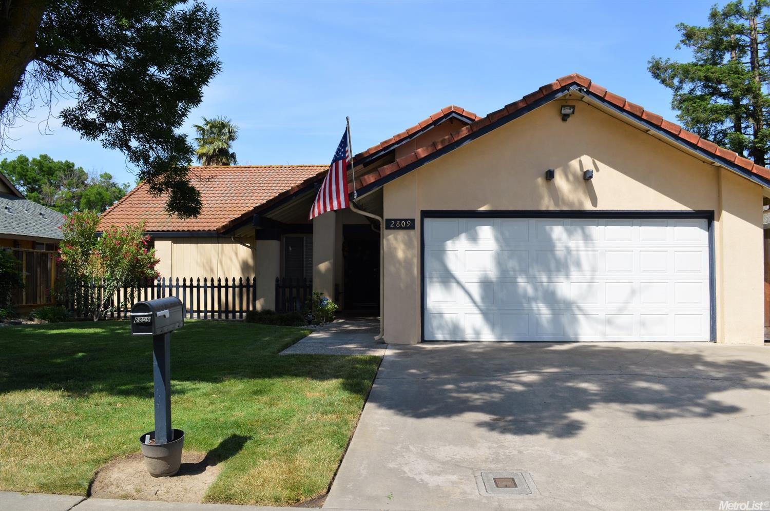 2809 Zarand Dr, Modesto, CA 95355 photo 1
