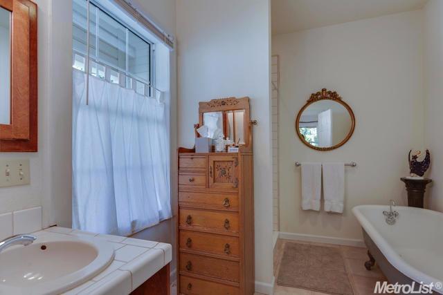 2870 Pleasant St, Placerville, CA 95667 photo 10