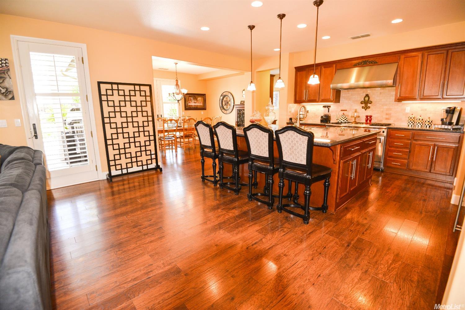 2186 Calhoun Ct, Tracy, CA 95376 photo 4