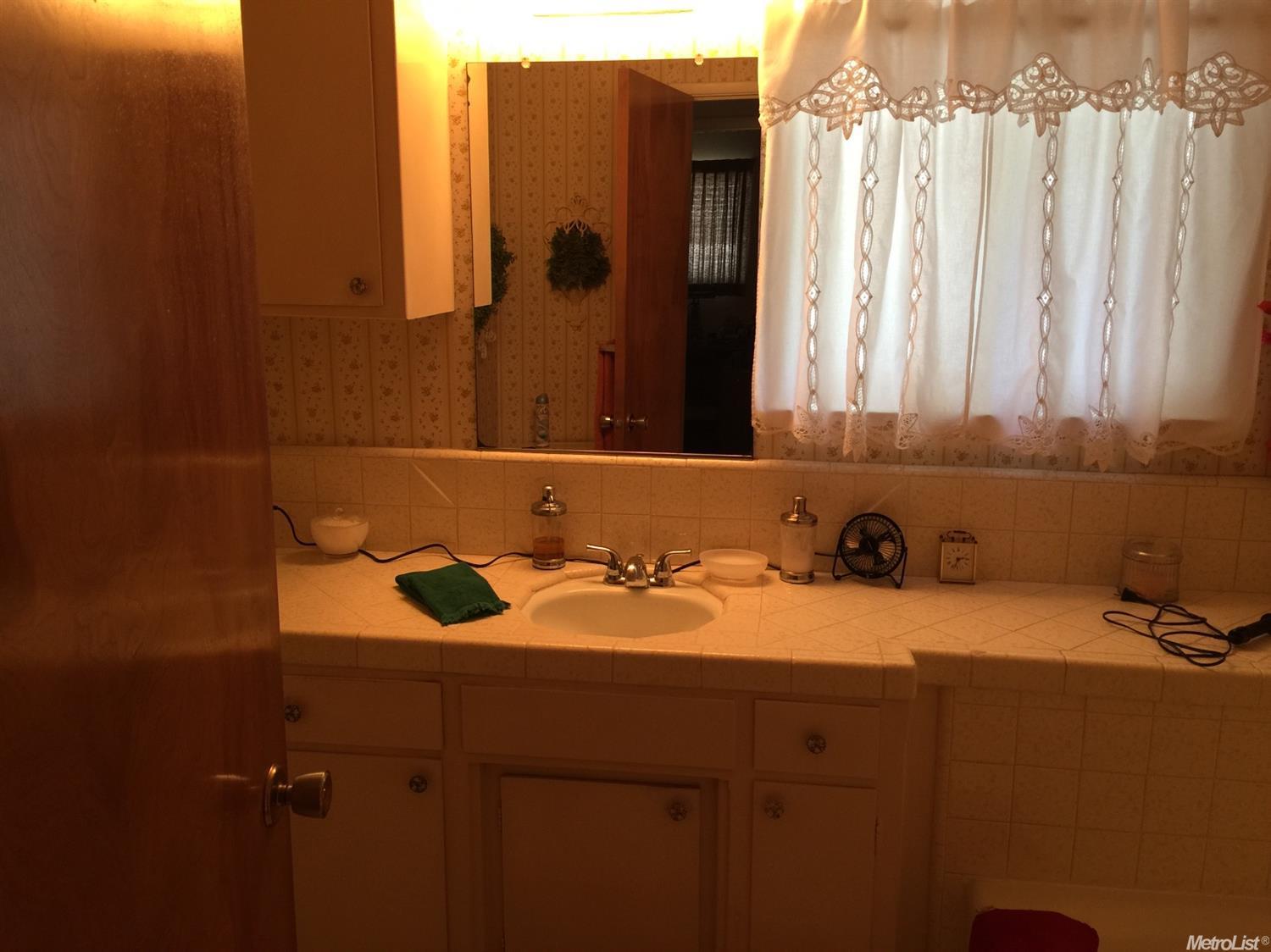 1004 Annapolis Ave, Modesto, CA 95350 photo 16